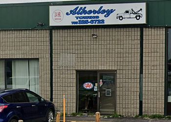 Orillia towing service Atherley Towing Service image 1