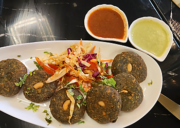 Whitby vegetarian restaurant Atrangi 