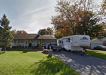 Au Chien Bleu - Terrebonne, QC Pet Grooming - Business Exterior Image