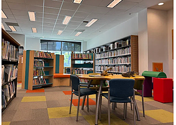 Aurora landmark Aurora Public Library