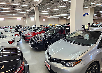 Toronto used car dealership Autorama