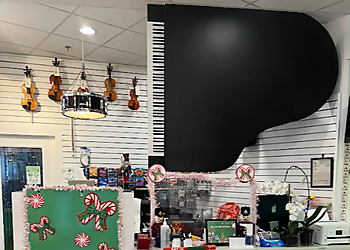 Ava Music & Art Centre Ltd. - North Vancouver, BC Music Schools - School Image