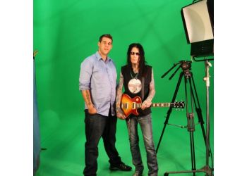 Pickering videographer Avtel Media