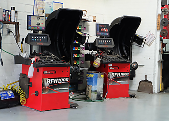 BIG O TIRES VICTORIA - Victoria, BC Car Repair Shops - Business Interior Image