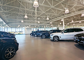 Aurora car dealership BMW Aurora