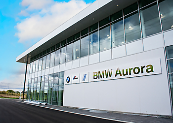 Aurora car dealership BMW Aurora