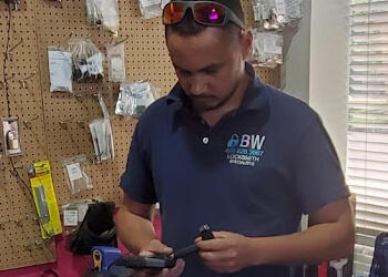 Calgary Serruriers B&W Locksmith & Auto