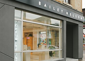 Toronto optician Bailey Nelson image 1