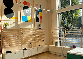 Victoria optician Bailey Nelson Government Street Victoria