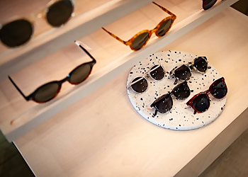 Vancouver optician Bailey Nelson Optometrist-Main Street