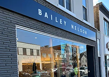 Oakville optician Bailey Nelson Oakville Lakeshore