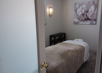Toronto massage therapy Bayview Sheppard RMT
