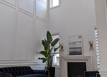 Aurora Peintres Bear's Brush Painting