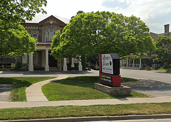 Brantford
Salons de funeraire
Beckett Glaves Family Funeral Centre image 1