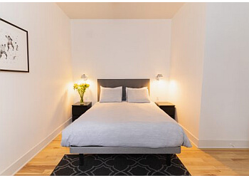 Montreal Lit Et Petit Déjeuné Bed & Breakfast Du Village