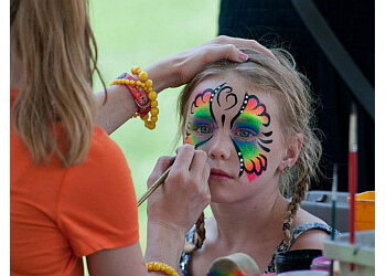 Milton face painting Beebop the Clown & Friends