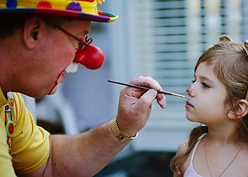 Prince George face painting Bell E. Buttons