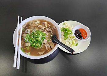 Sherbrooke vietnamese restaurant Bella Pho & Banh Mi