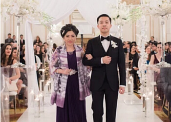 North Vancouver wedding photographer Belluxe Photography