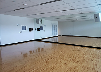 Hamilton Centres De Loisirs Bernie Morelli Recreation Centre