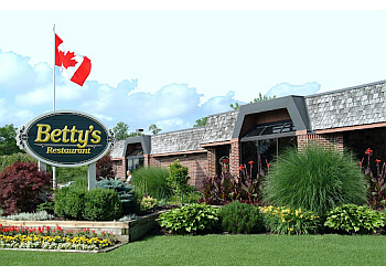 Niagara Falls fish and chip Betty's Restaurant
