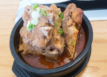 3 Best BBQ Restaurants in Halifax, NS - Expert Recommendations