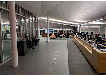 Longueuil landmark Bibliothèque Raymond-Lévesque