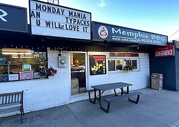 Vaughan bbq restaurant Memphis BBQ & Wicked Wings Vaughan