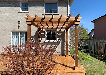 Cambridge fencing contractor Big Decks & All The Cool Stuff  