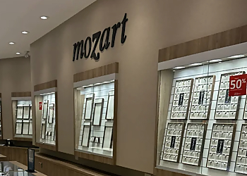 Bijouterie Mozart - Repentigny, QC Jewellery - Shop Interior Image