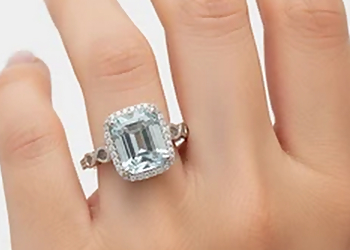 Bijouterie Reshmina - Dollard des Ormeaux, QC Jewellery - Ring Display Image
