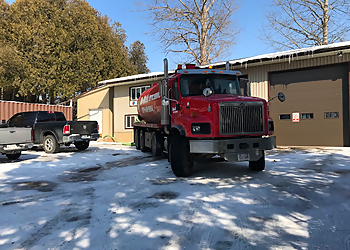 Bio-Bob's Septic Service - Kitchener, ON Services De Fosses Septiques - Service Vehicle Image