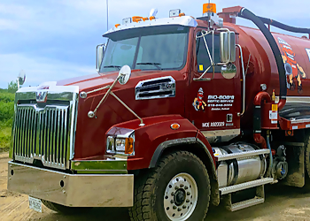 Bio-Bob's Septic Service Waterloo - Waterloo, ON Services De Fosses Septiques - Truck Image