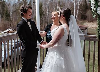 North Bay wedding photographer Black Saddle Photography/Farm