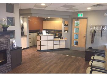 Saskatoon Physical Therapists Blaine Mackie, PT., B.Sc.(Bio), B.Sc.P.T., Dip.Manip.PT., FCAMPT., C.F.T.II - MACKIE PHYSIOTHERAPY