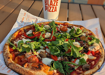 Edmonton pizza place Blaze Pizza image 1