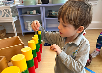 Bluebell Montessori School - Fredericton, NB Écoles Maternelles - Professional Highlights