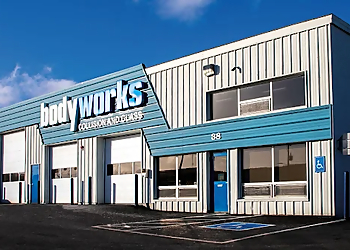 St Johns Carrosseries de automobiles Bodyworks Collision and Glass St. John's