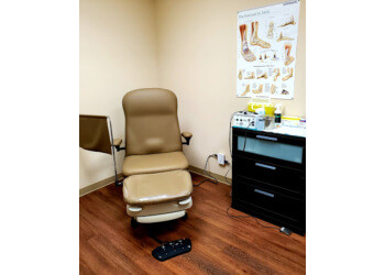 Kitchener chiropodist Bojan Petrusic D - FAMILY FOOT AND ORTHOTICS CLINIC