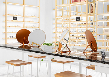 Oshawa Opticiens BonLook - Oshawa