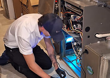 Boonstra Heating and Air Conditioning - Hamilton, ON HVAC Services - Repair Process Image