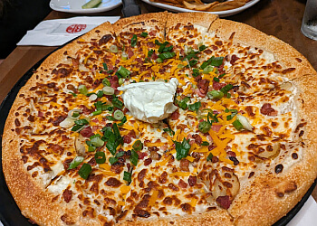 Brampton pizza place Boston Pizza image 1