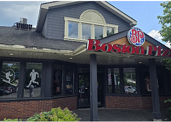 Huntsville sports bar Boston Pizza Huntsville