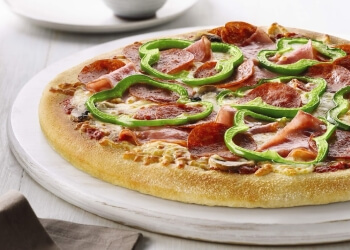 Levis Pizzerias Boston Pizza Levis