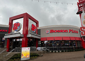 Niagara Falls pizza place Boston Pizza Niagara Falls