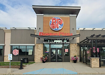 Stratford pizza place Boston Pizza
