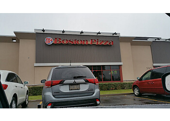 Thunder Bay pizza place Boston Pizza