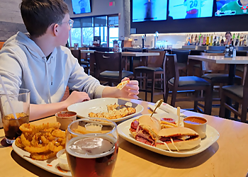 Fredericton sports bar Boston Pizza Fredericton