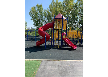 Red Deer Parcs Publics Bower Ponds