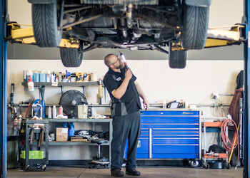 St Catharines Garage de réparation voiture Boyd Auto Tirecraft